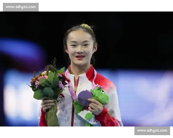 周雅琴自由体操夺冠 中国体操队亚锦赛揽 5 金 3 银 4 铜