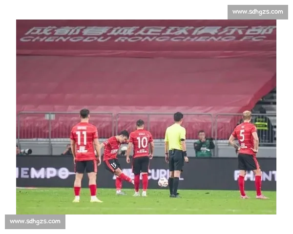 河南队赛前踩场砺兵 酒祖杜康助力冲击海港