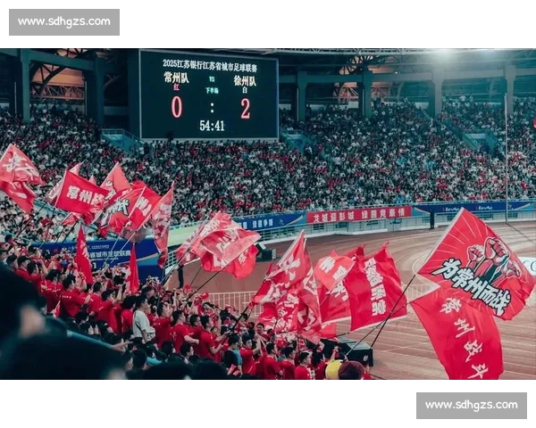 湘超岳阳主场首战在即 焕新场馆静候绿茵燃情