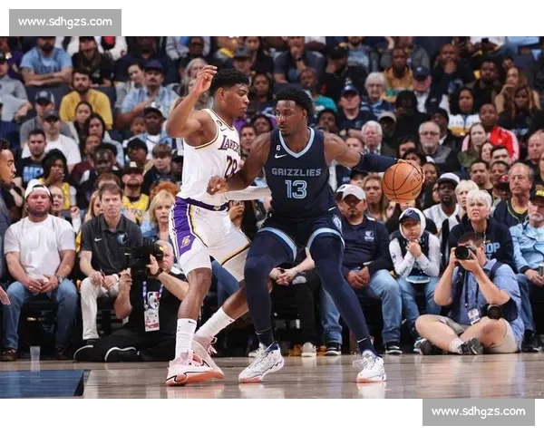 阿迪达斯力挺贾伦・威廉姆斯：从潜力新星到冠军核心的蜕变之路